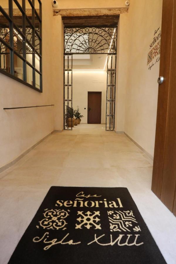 Casa Senorial Del Siglo XVIII Apart otel Sevilla Dış mekan fotoğraf